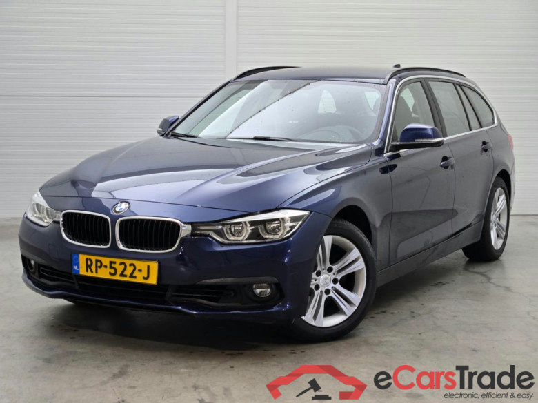 BMW 3-SERIE TOURING 318i Corporate Lease Executive