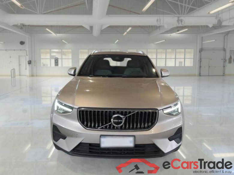 VOLVO XC40 / 2021 / 5P / SUV T5 RECHARGE PLUG-IN AUTO CORE #6
