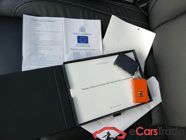 VOLVO XC40 / 2021 / 5P / todoterreno 1.5 T4 Recharge PHEV Plus Bright Auto #5