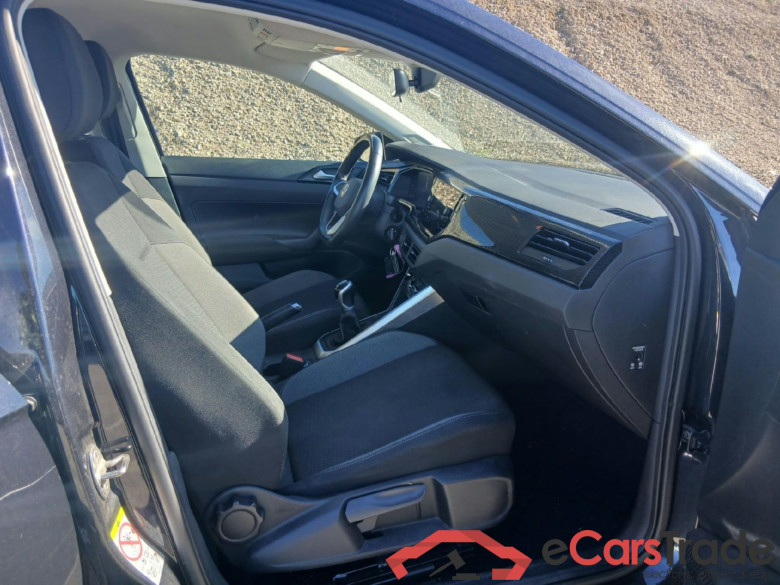 VOLKSWAGEN Polo / 2021 / 5P / berlina con portón Life 1.0 TSI 70kW (95CV) #6
