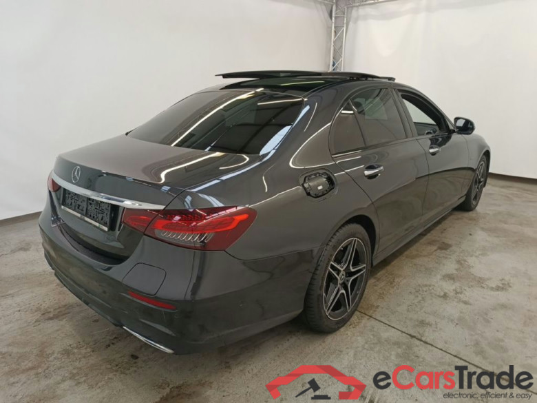 Mercedes-Benz E-Klasse Berline E 300 de 4d #2