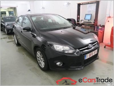 FORD FOCUS 1.6 TDCi Executive Titanium Safe in City Start/Stop Leather Navi PDC ...